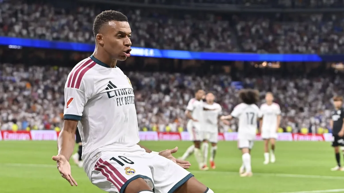 Madrid: Mbappé-Dreierpack sichert Real vorläufige Tabellenführung